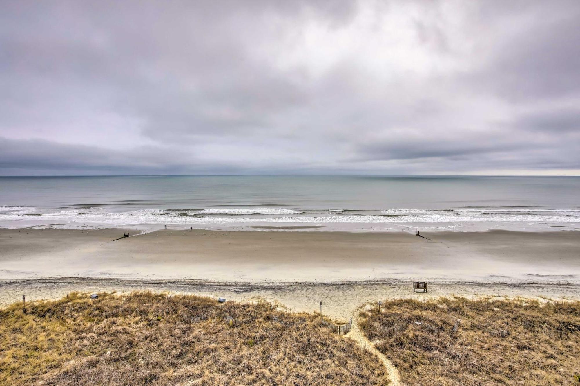 Oceanfront North Myrtle Beach Condo With Indoor Pool Екстериор снимка
